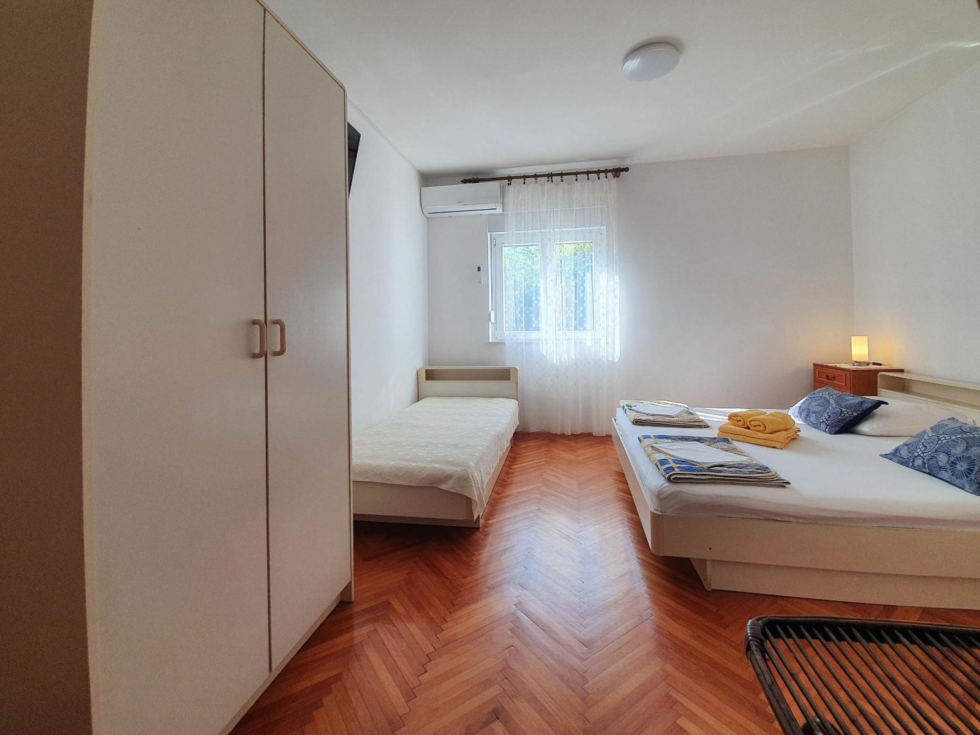 Rooms Zeljka 2 Crikvenica Bagian luar foto