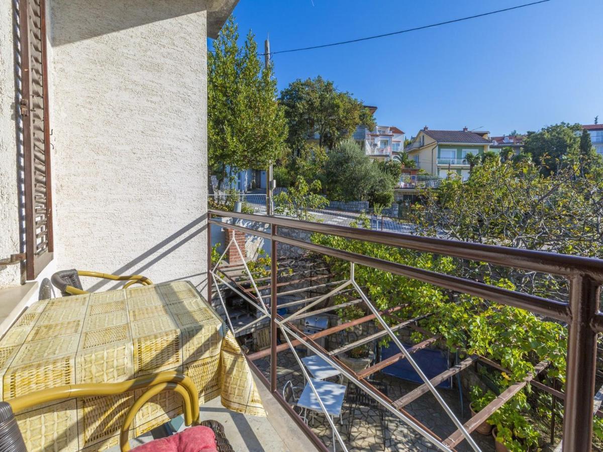 Rooms Zeljka 2 Crikvenica Bagian luar foto
