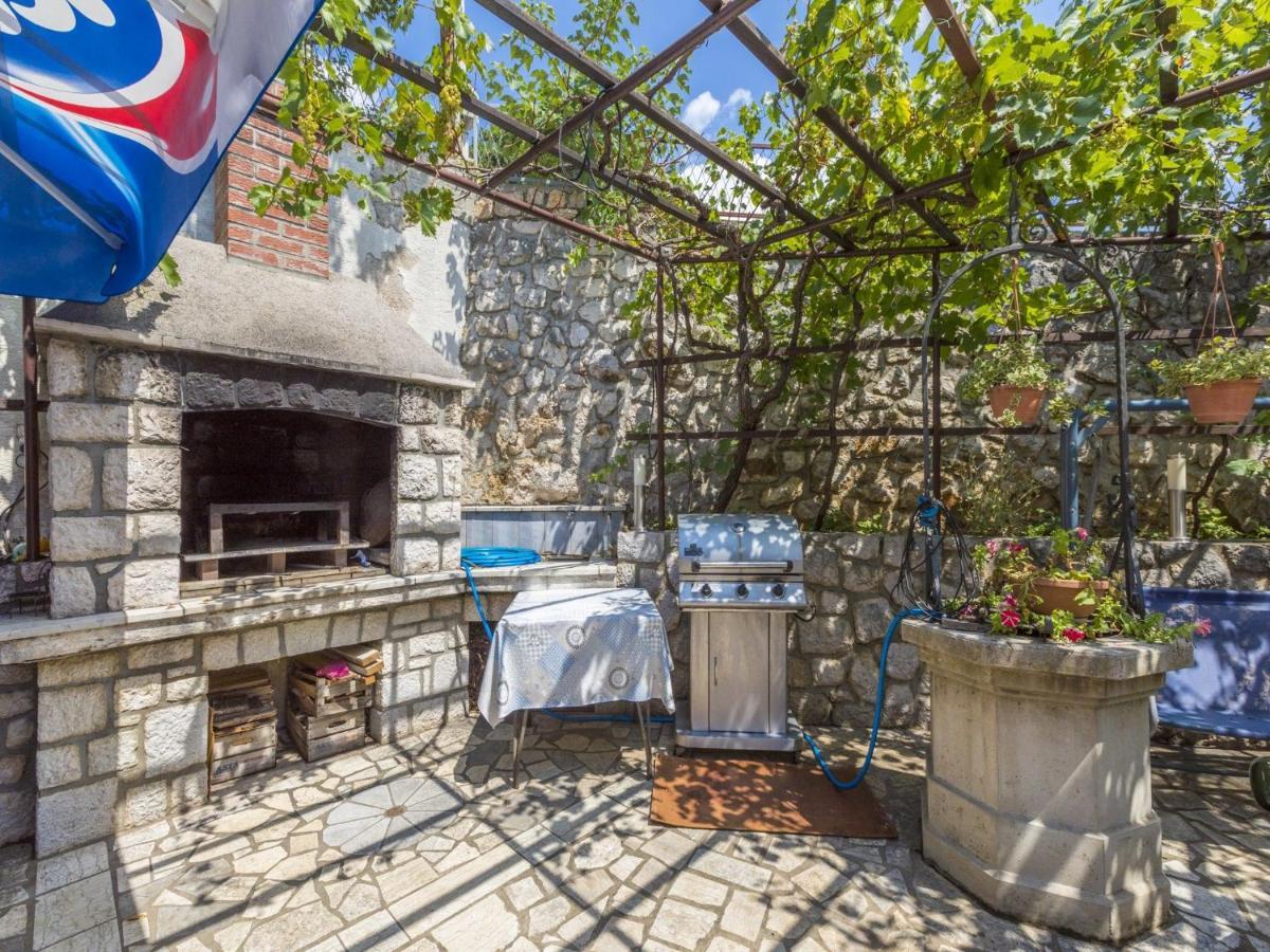 Rooms Zeljka 2 Crikvenica Bagian luar foto